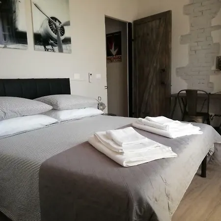 Appartamento Soffitta 146 *